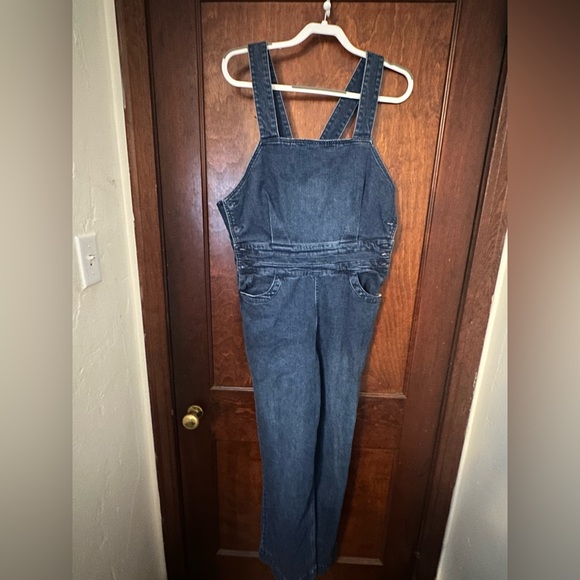 Faherty Avenue Denim Jumpsuit Overalls - Picture 3 of 6